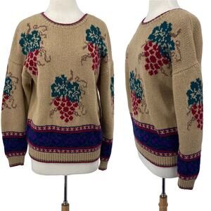 Vintage SKYR Shetland Wool Sweater Crewneck Pullover Grapes Pattern Tan Womens M